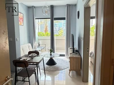 1 Bedroom Apartment for Rent in Business Bay, Dubai - Fully Furnished | Well Planned | Scenic Pool Views 1 Bedroom Apartment for Rent in Business Bay, Dubai - Fully Furnished | Well Planned | Scenic Pool Views