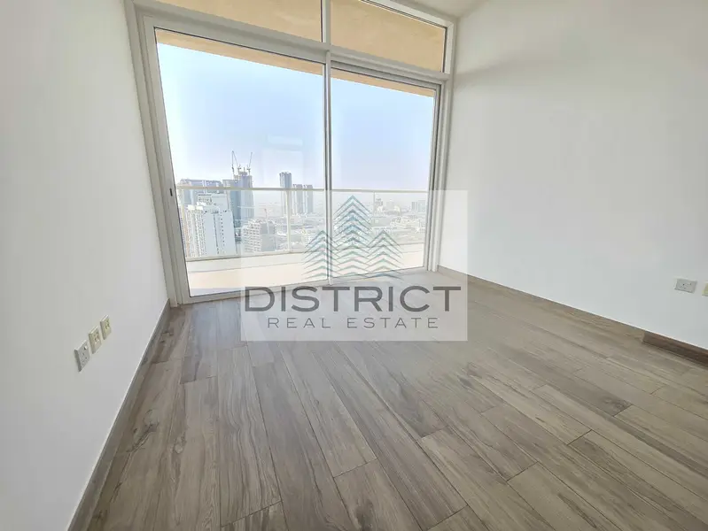 Specious 1404 sqft/Marina View/Higher Floor/Higher ROI