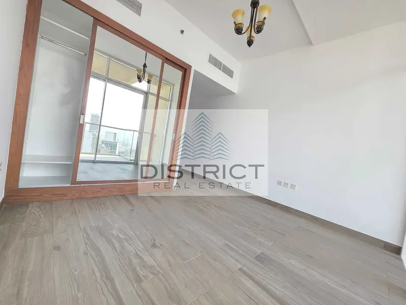 Specious 1404 sqft/Marina View/Higher Floor/Higher ROI