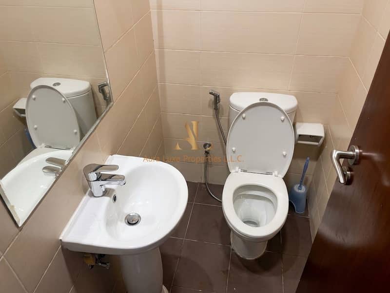 8 bathroom 1. elite. jpeg