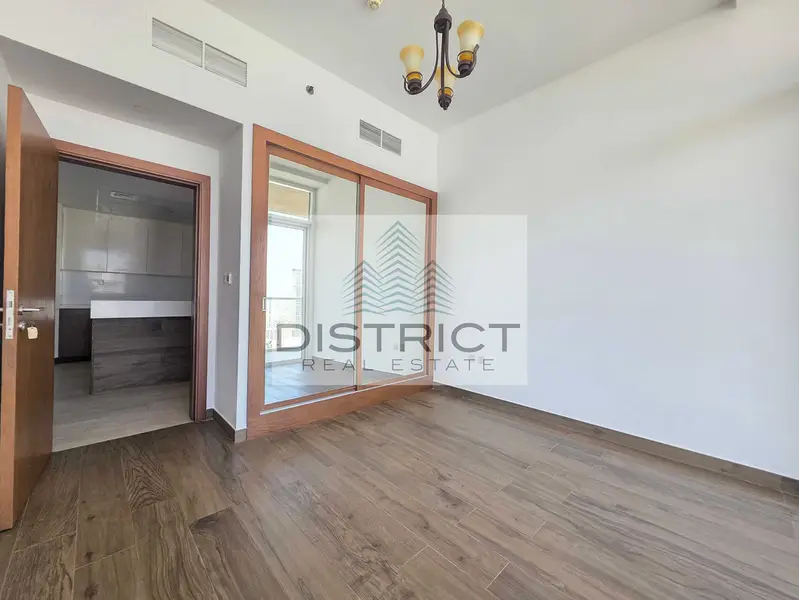 Higher ROI/Open Marina View/Specious 1404 sqft