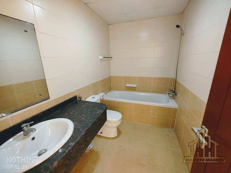 10 0c95f549-c203-4006-8d91-7c01f6cad217. jpg