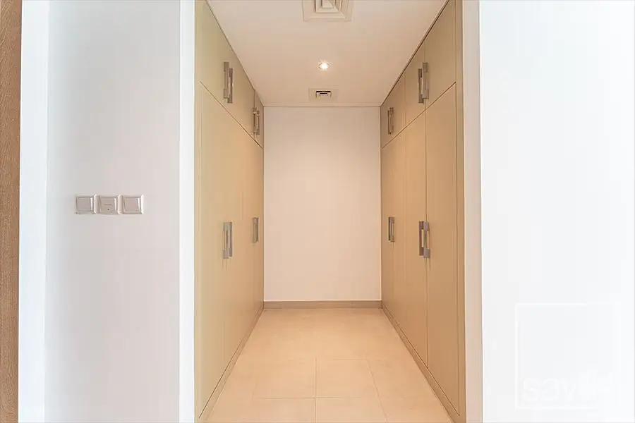 Sea Views | Large 2 Bedroom Apt | Fully Furnished