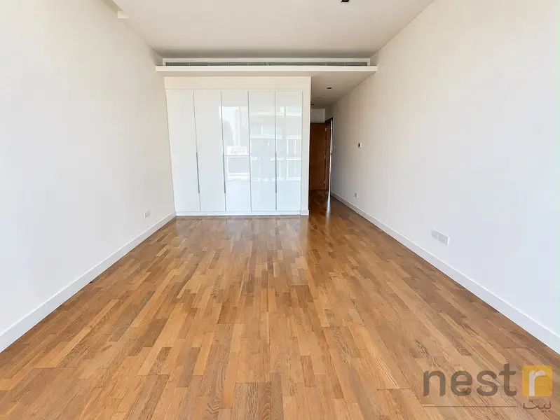 Corner Unit || Spacious Layout || Ready To Move
