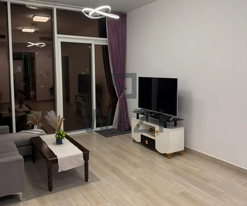 Furnished | City View | Mid Floor