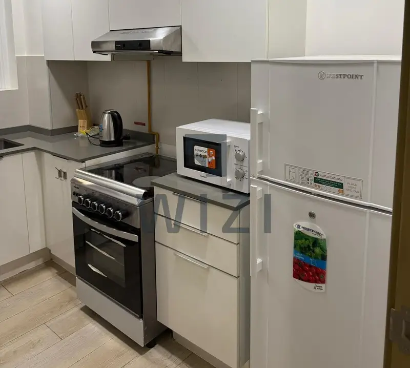Furnished | City View | Mid Floor