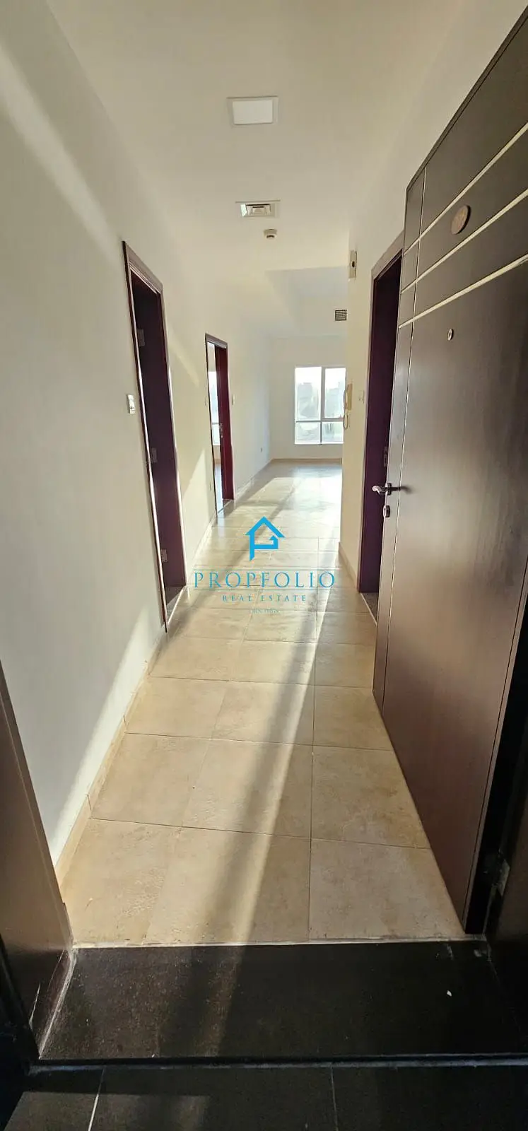 Semi Closed Kitchen I Spacious I No Balcony