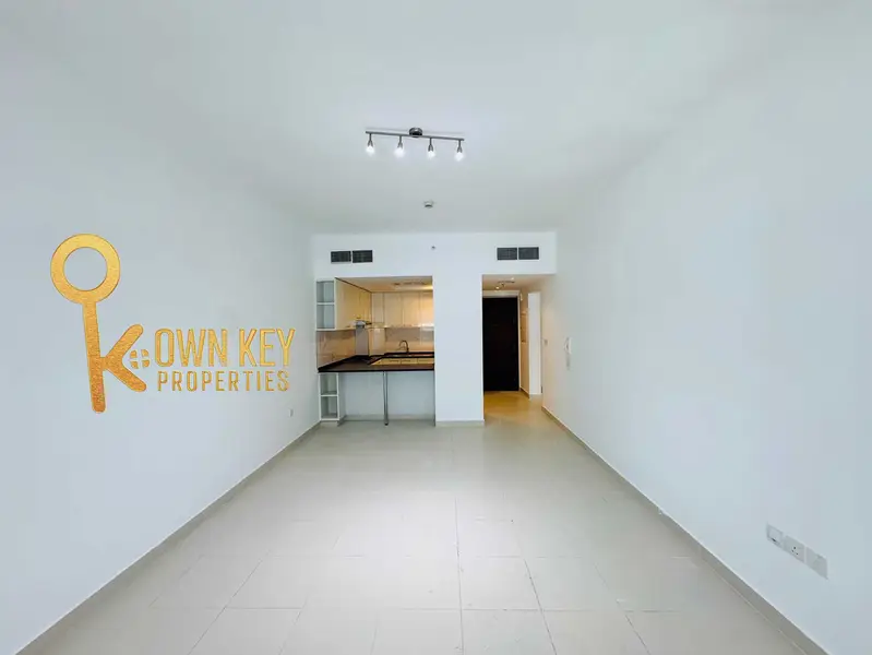Beautiful 1BHK | 12 Cheques | Ready To Move