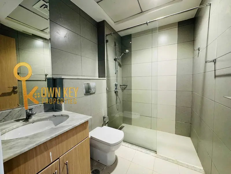 Beautiful 1BHK | 12 Cheques | Ready To Move