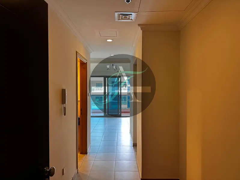 Dubai Marina 1BR | Zumurud Tower | Balcony & City View