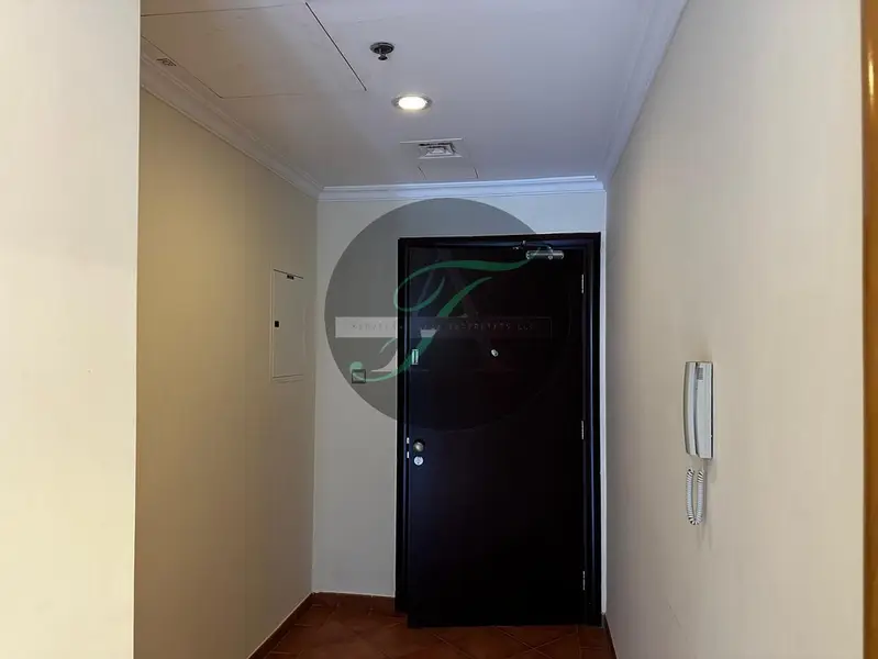 Dubai Marina 1BR | Zumurud Tower | Balcony & City View