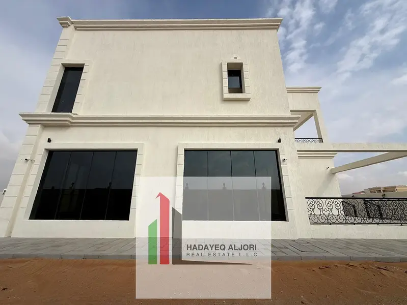 HUGE MODERN & BRAND-NEW VILLA FOR RENT IN MADINAT HIND 3 WITH ELVOTER