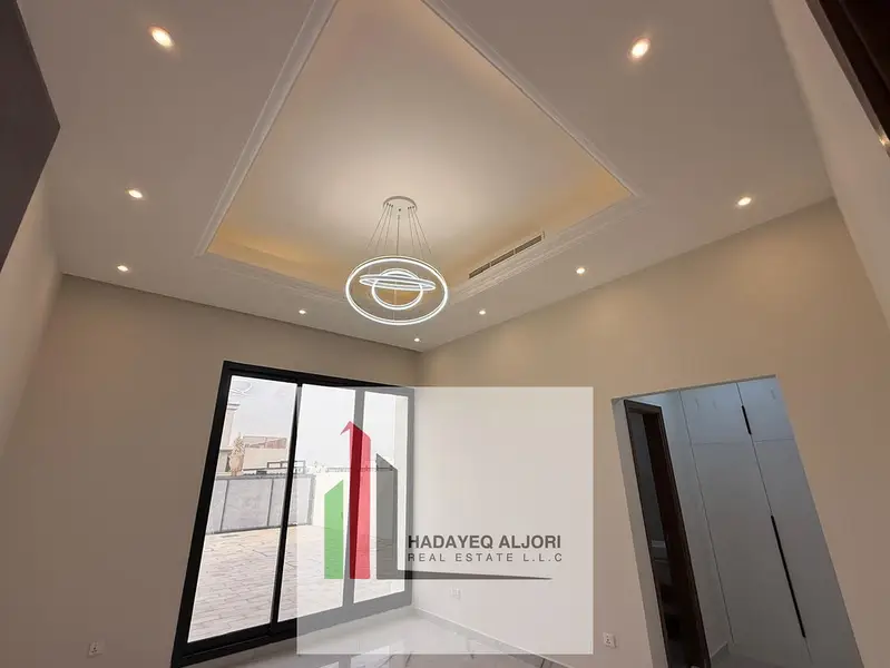 HUGE MODERN & BRAND-NEW VILLA FOR RENT IN MADINAT HIND 3 WITH ELVOTER