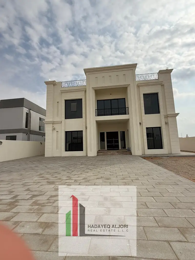 HUGE MODERN & BRAND-NEW VILLA FOR RENT IN MADINAT HIND 3 WITH ELVOTER