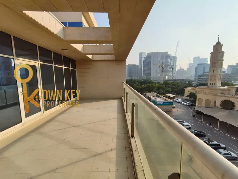 DUPLEX 3BHK | SPACIOUS APARTMENT | PARK FACING