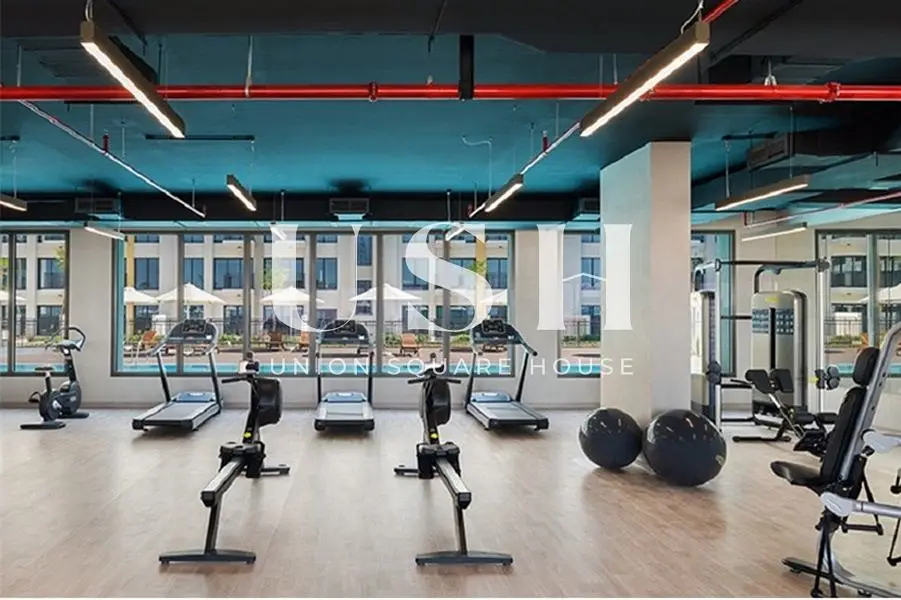Fully Furnished | Vacant Oct | PARK View
