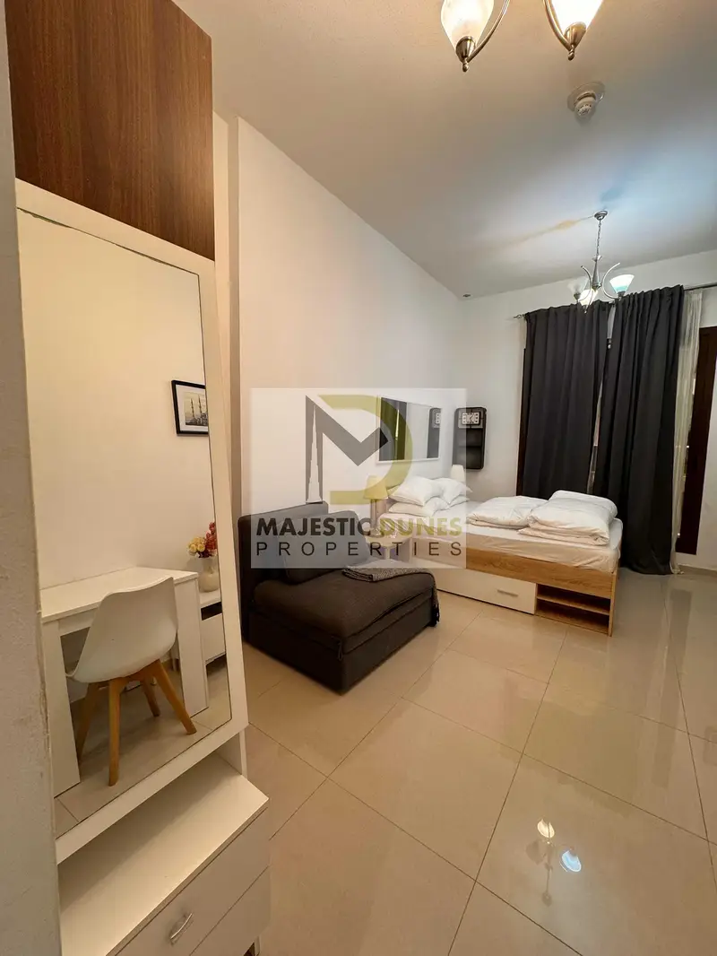 Furnished Studio | Elite 10 | Balcony | Partial Golf View