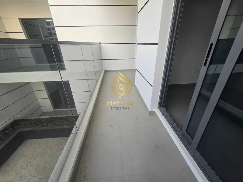 Brand New Modern 1 Bedroom !! Balcony !!All Amenities