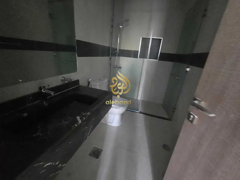 Brand New Modern 1 Bedroom !! Balcony !!All Amenities