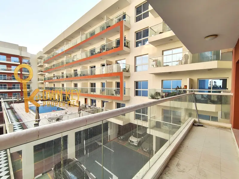 MASSIVE APARTMENT | 4 CHEQUES | NEAR PARK & MOSQUE