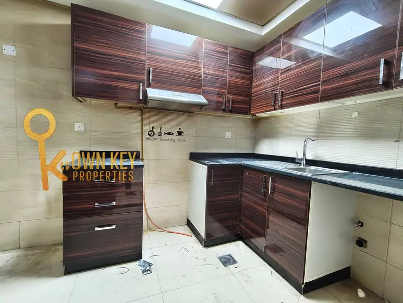 MASSIVE APARTMENT | 4 CHEQUES | NEAR PARK & MOSQUE