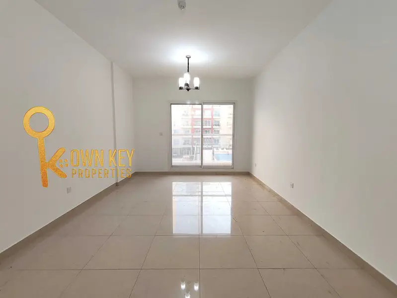 MASSIVE APARTMENT | 4 CHEQUES | NEAR PARK & MOSQUE