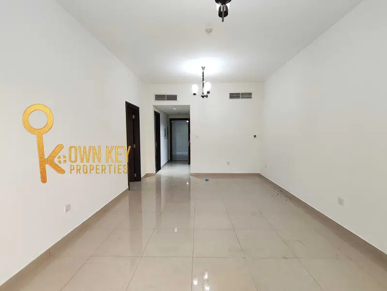 MASSIVE APARTMENT | 4 CHEQUES | NEAR PARK & MOSQUE