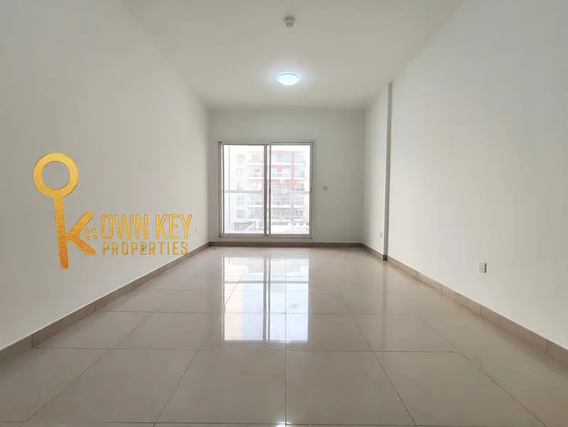 MASSIVE APARTMENT | 4 CHEQUES | NEAR PARK & MOSQUE