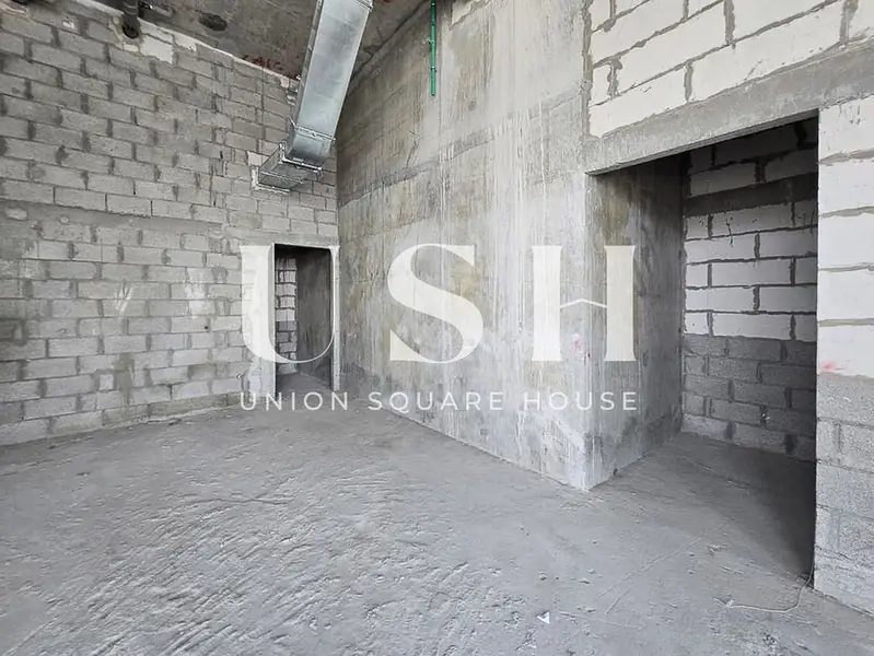 Shel| & Core| Easy Entry & Exit To Al Khail | Burj View