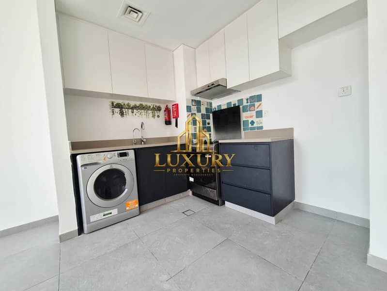4 1BHK for Rent in East Village, Aljada | 700 Sqft | AED 45,000 Yearly in 4 Payments