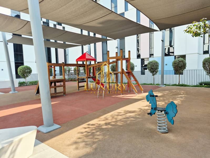 5 1BHK for Rent in East Village, Aljada | 700 Sqft | AED 45,000 Yearly in 4 Payments