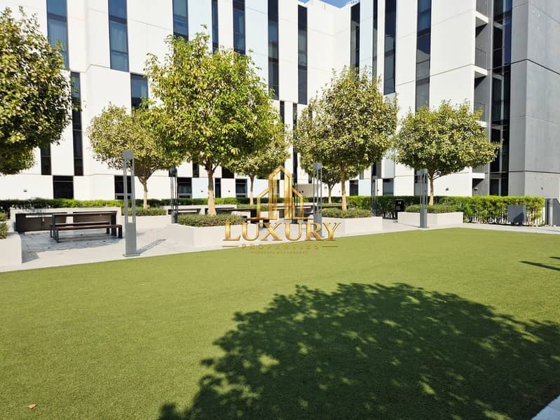 8 1BHK for Rent in East Village, Aljada | 700 Sqft | AED 45,000 Yearly in 4 Payments