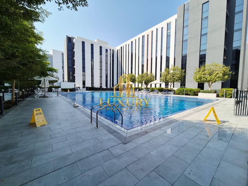 9 1BHK for Rent in East Village, Aljada | 700 Sqft | AED 45,000 Yearly in 4 Payments