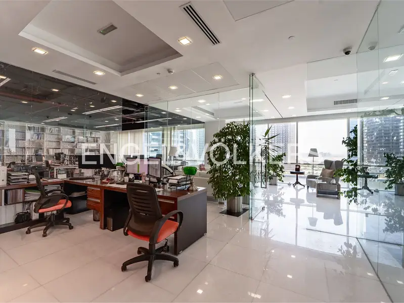 Fitted| | Furnished | Prime Location