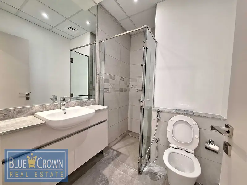 Luxury Apartment/Chiller Free/ One Month free/Close metro