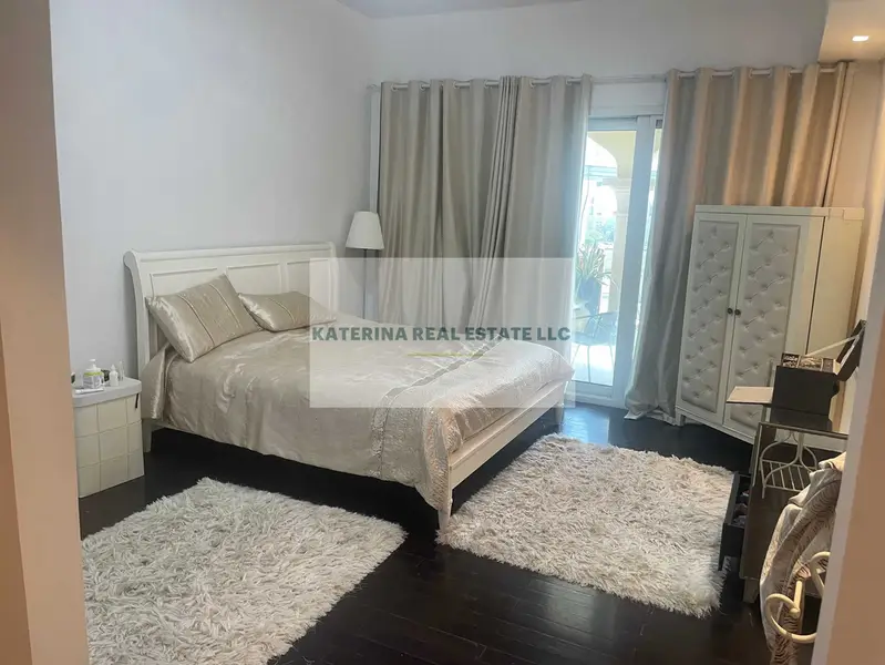 BEST PRICED / HUGE 1975 sqf/ balcony is a separate room now / RENTED