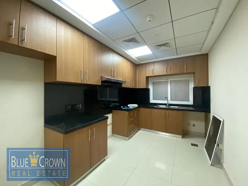Luxurious 2BR Spacious Size With All Facility