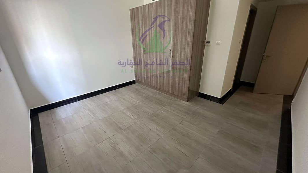 10 apartment-for-rent-3-bedroom-almmzr-alsharqh-bedroom-05. jpg