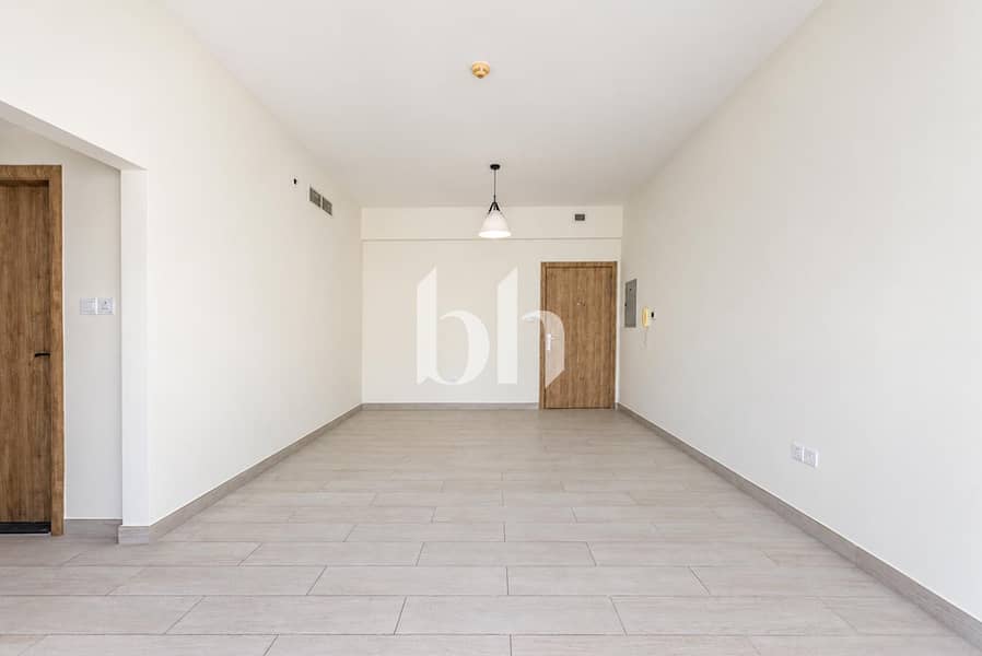 4 images image img