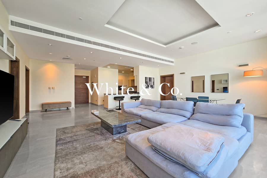 Vacant Now | Furnished | 2 Bed + Study Vacant Now | Furnished | 2 Bed + Study