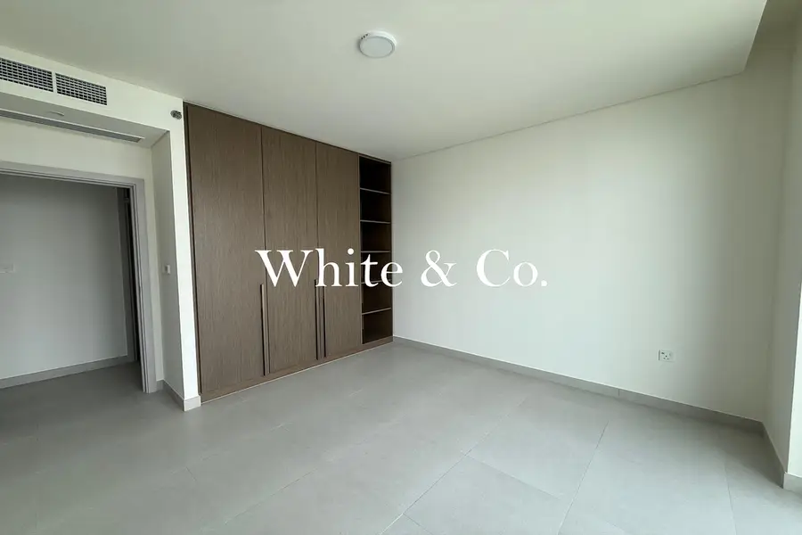High Floor | Unfurnished | Marina View