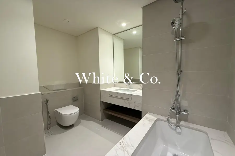 High Floor | Unfurnished | Marina View
