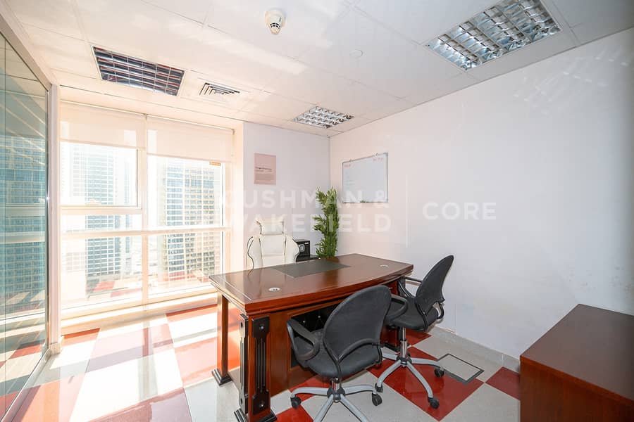7 1611,-Goldcrest-Exec-4. jpg