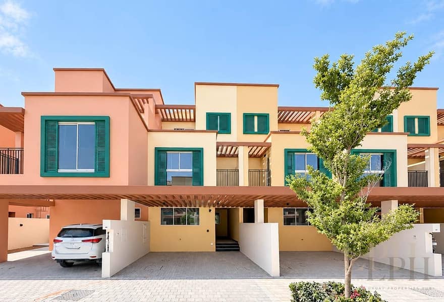 位于大马士革湖住宅,尼斯别墅 5 卧室的联排别墅 190000 AED - 16671215 位于大马士革湖住宅,尼斯别墅 5 卧室的联排别墅 190000 AED - 16671215