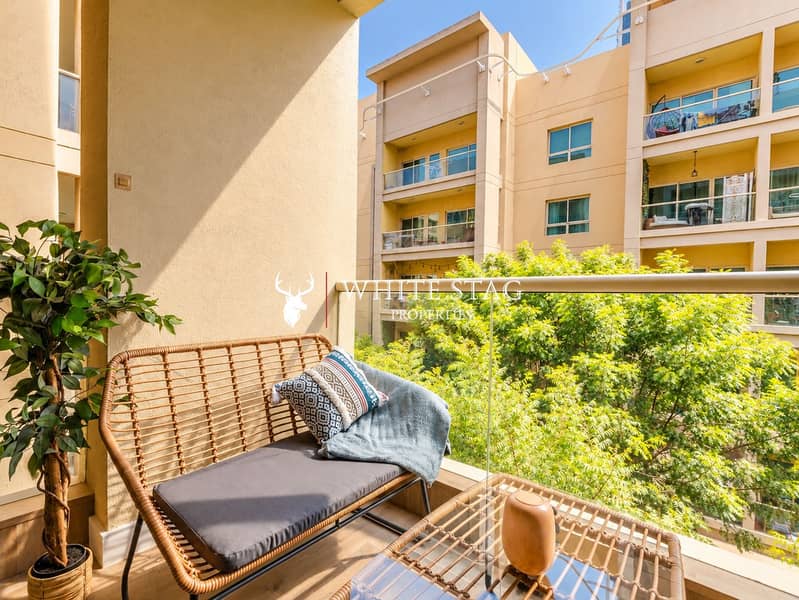22 Sunlit Rattan Balcony Retreat. png