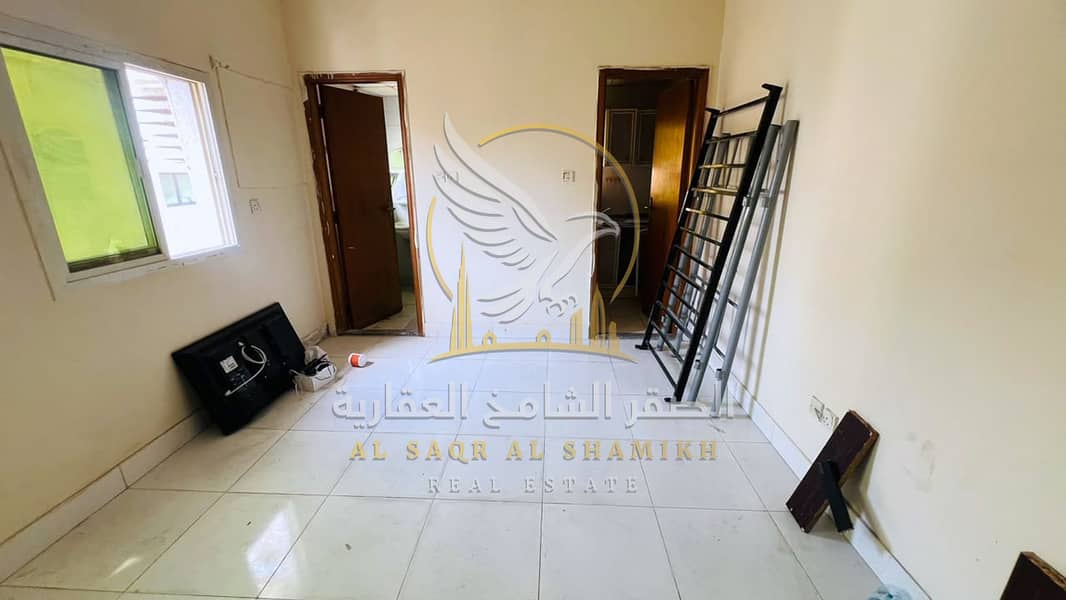 4 استوديو-للا-يجار-0-غرف-البوطينة-الشارقة-صورة-العقار-re-001-04. jpg
