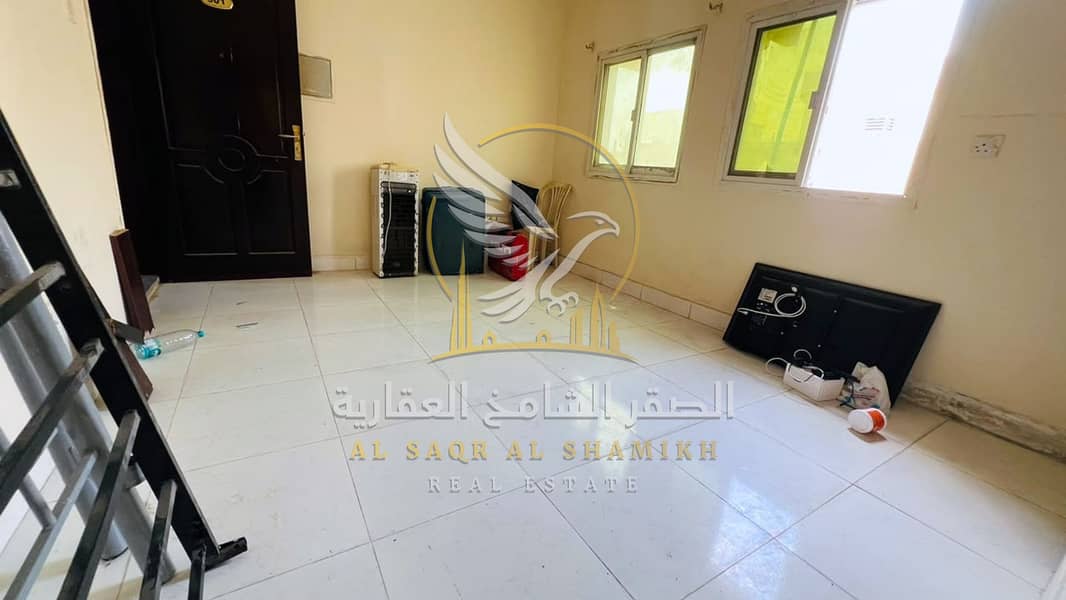 6 استوديو-للا-يجار-0-غرف-البوطينة-الشارقة-صورة-العقار-re-001-09. jpg