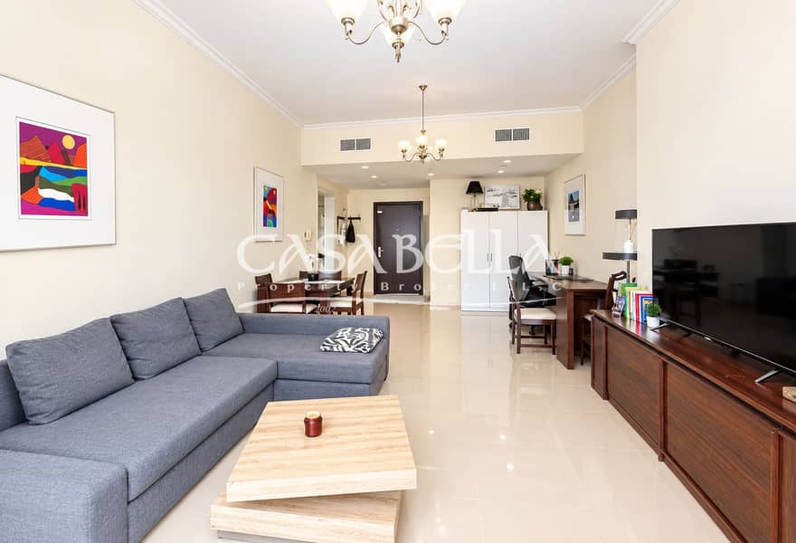2 Modern Neutral Open-Plan Living Room. png