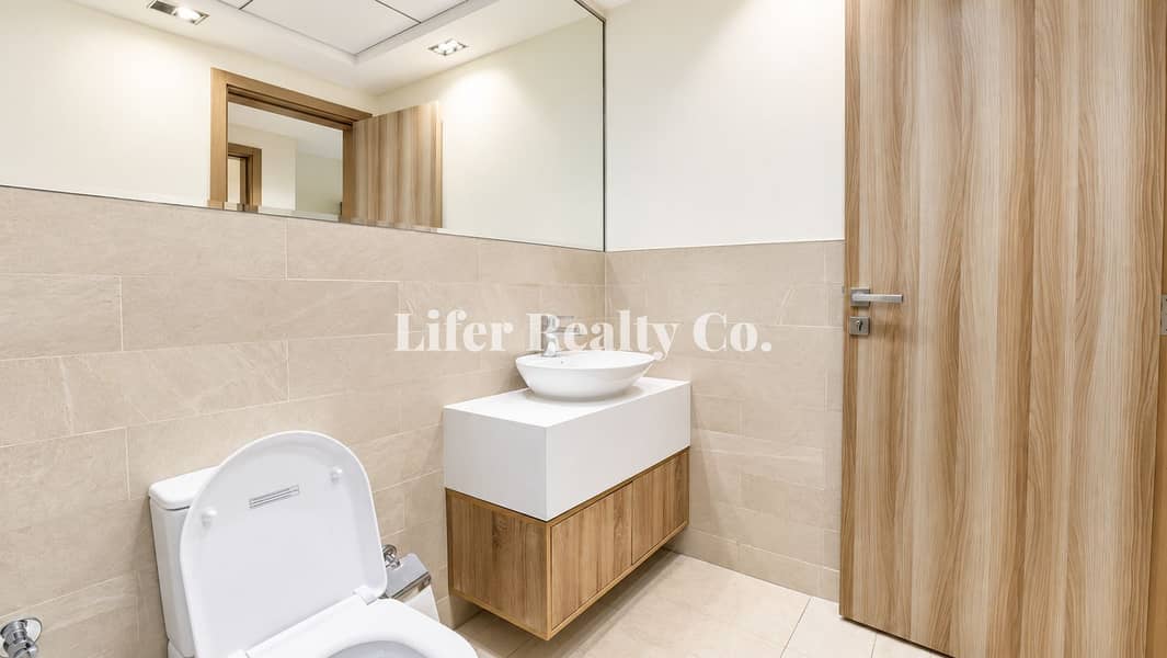 12 Attached Washroom 1-2. png