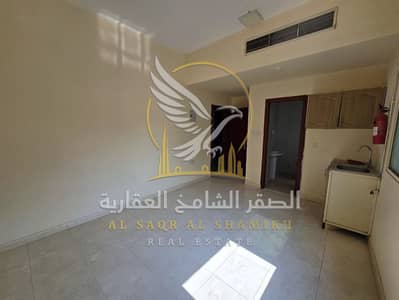 Studio de  à à louer à Al Nabba, Sharjah - apartment-for-rent-1-bedroom-almryjh-alsharqh-property-02. jpg